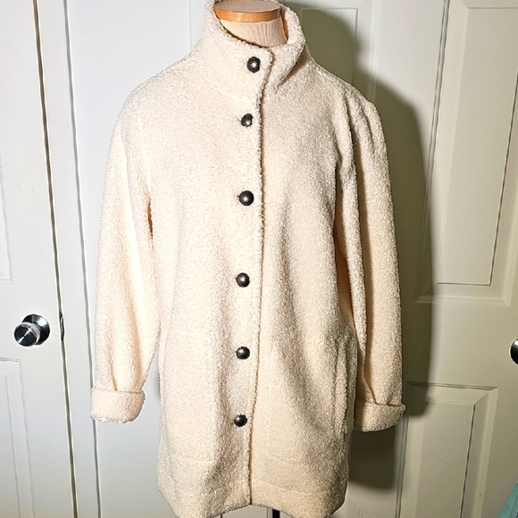 Susan Graver Weekend Women's Cream Button-Up Coat. meduim. Sper Soft. Big Pocket - Picture 1 of 10
